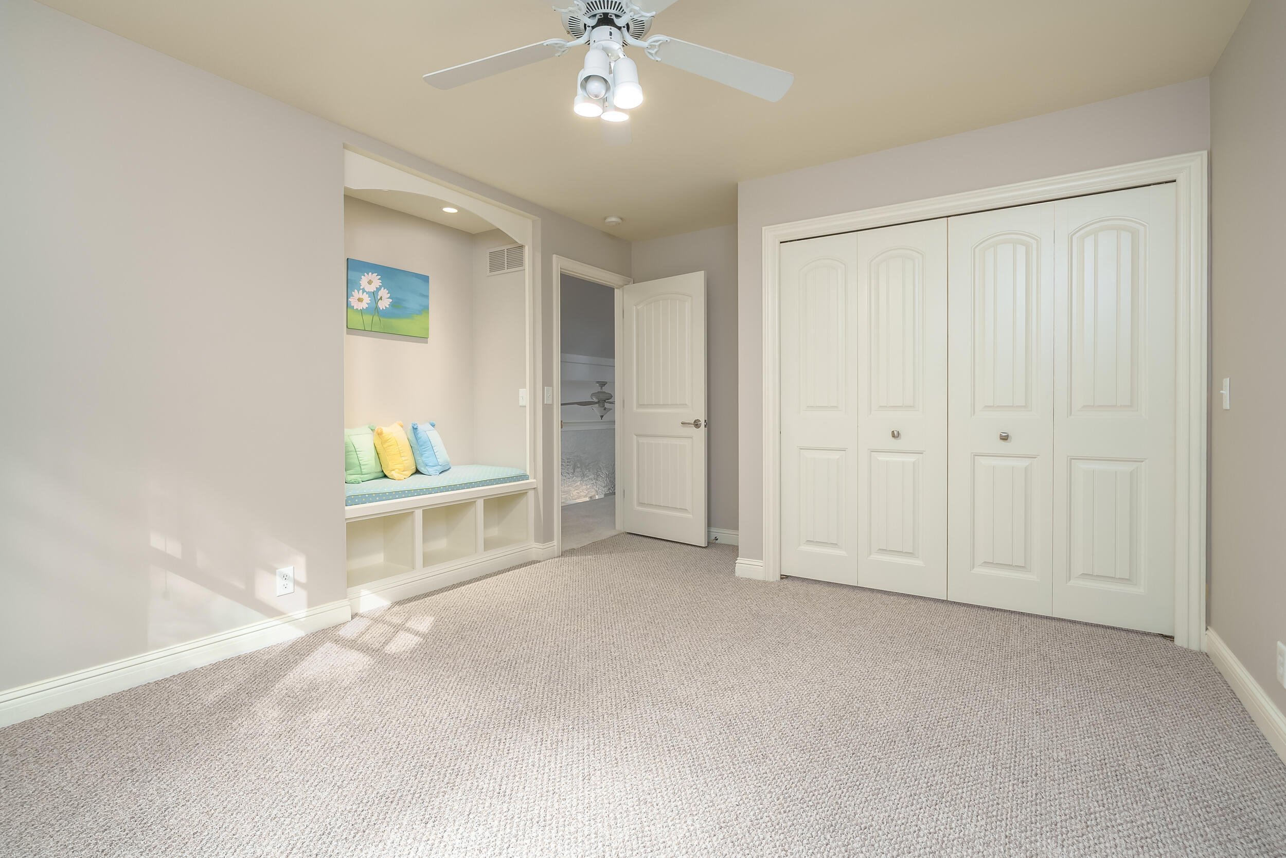 2nd guest room 2-1