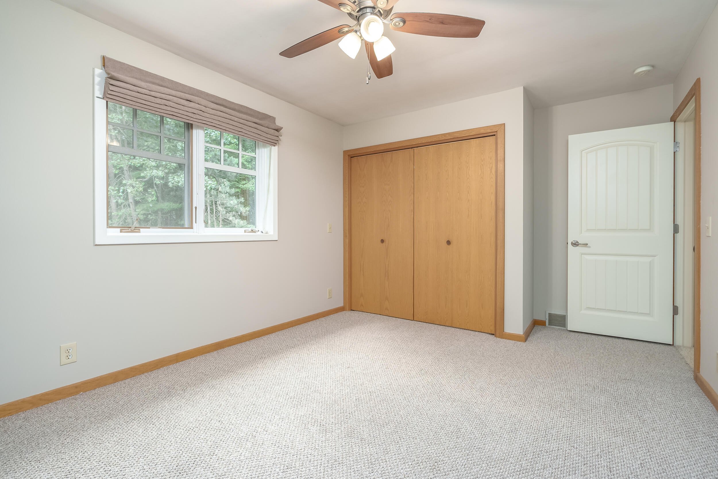 guest bedroom 3-1